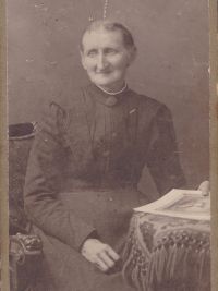 Marie Luise Friederike Roloff,geb.Gundlach geb.1842