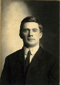Julius Holm um 1904